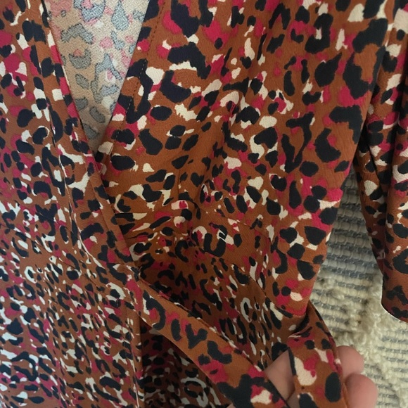 BNWT Vero Moda wrap dress in Auburn size medium - Picture 4 of 5